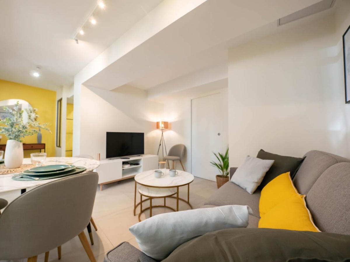 Le Petit Olivier En Coeur De Ville + Parking Incl. Montpellier Luaran gambar